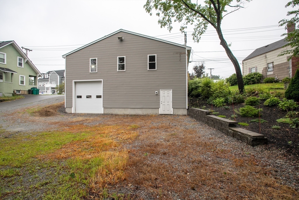 363 Lunenburg St