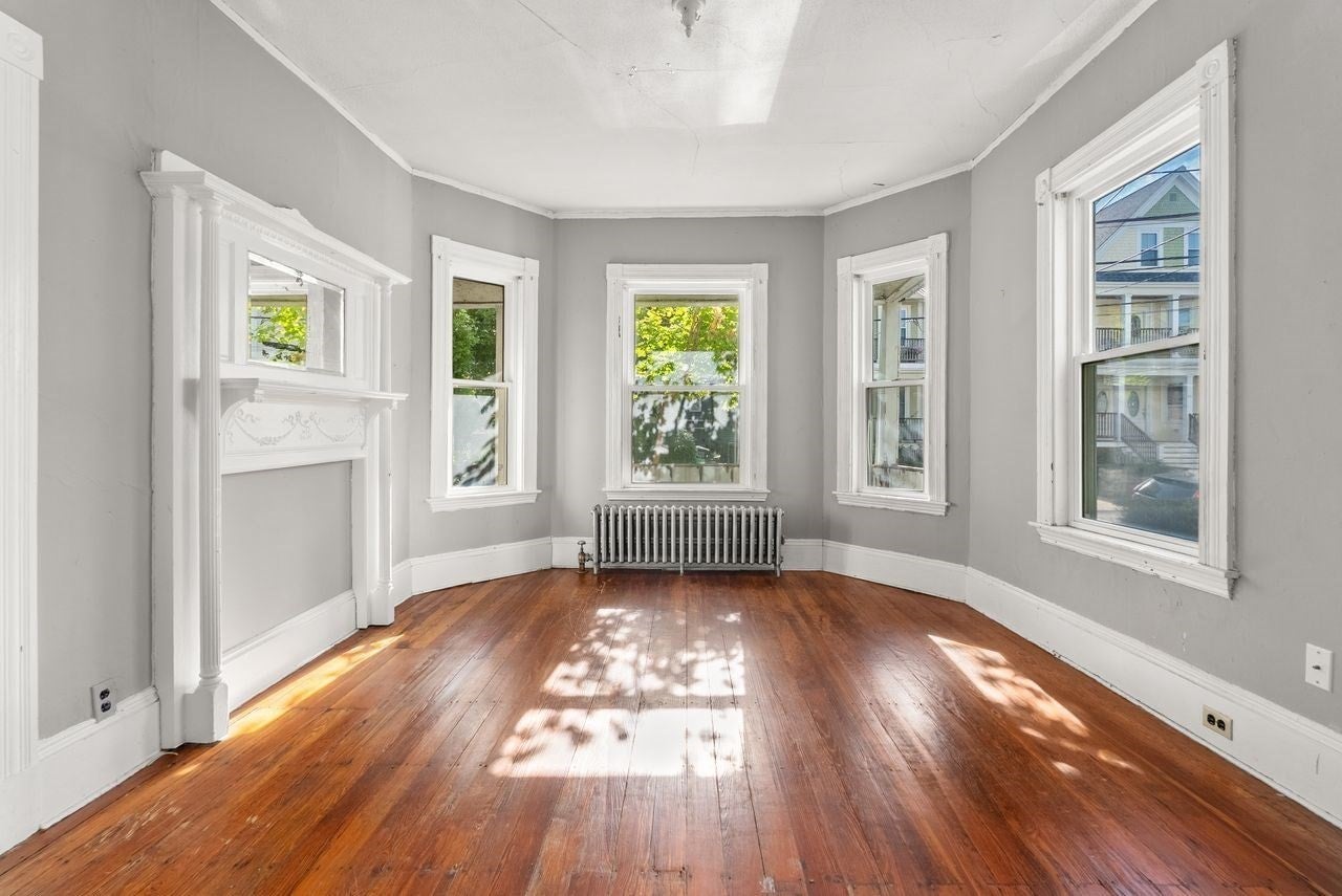 52 Burnside Ave, Somerville, MA, 52 Burnside Ave, Somerville, MA Photo #4