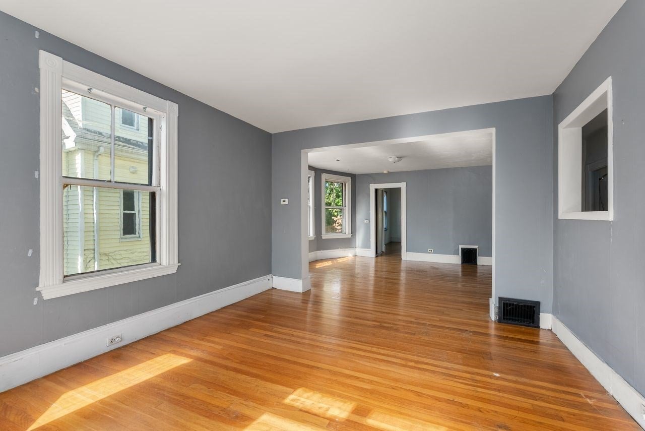 52 Burnside Ave, Somerville, MA, 52 Burnside Ave, Somerville, MA Photo #15