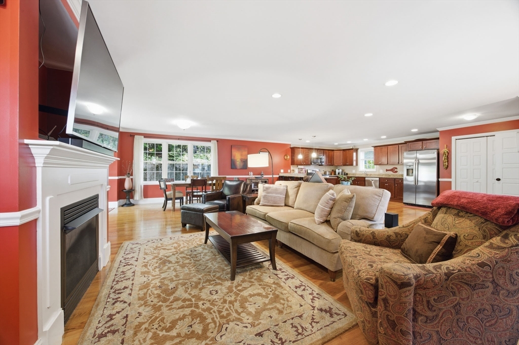 11 Hersom St #2, Watertown, MA, 11 Hersom St #2, Watertown, MA Photo #5