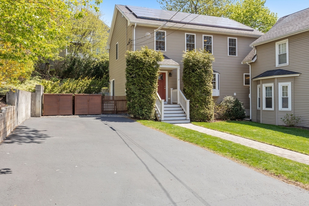 Photo of 11 Hersom St, Watertown, MA