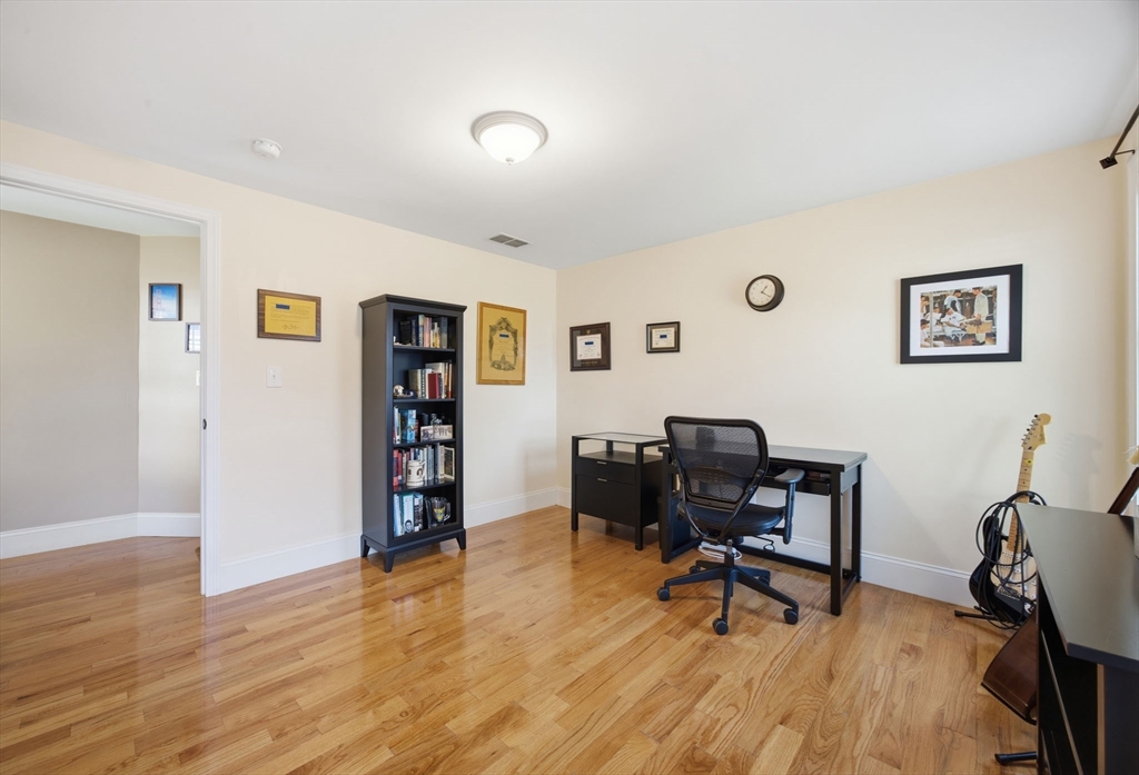 11 Hersom St #2, Watertown, MA, 11 Hersom St #2, Watertown, MA Photo #23