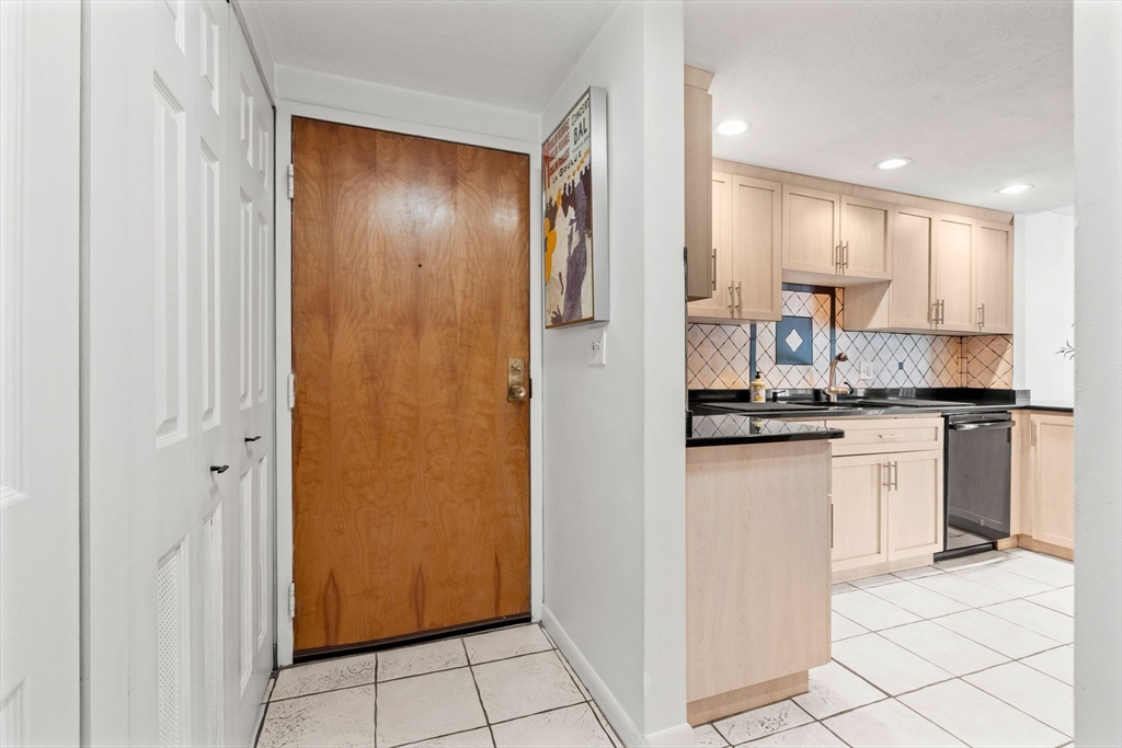 1100 Salem ST #65, Lynnfield, MA Photo #32