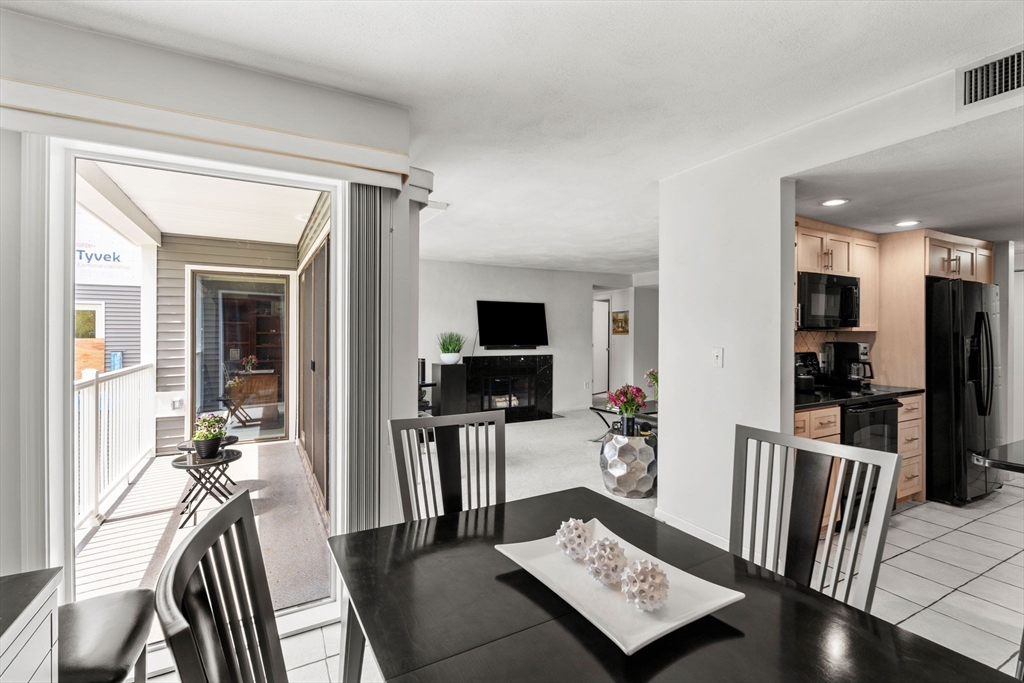 1100 Salem ST #65, Lynnfield, MA Photo #6