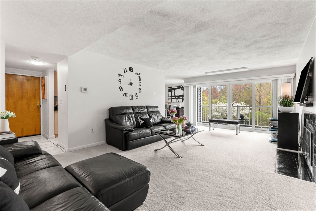 1100 Salem ST #65, Lynnfield, MA Photo #9