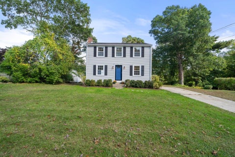 Photo of 32 Grandview Dr, Plymouth, MA 02360 (MLS # 73584368)