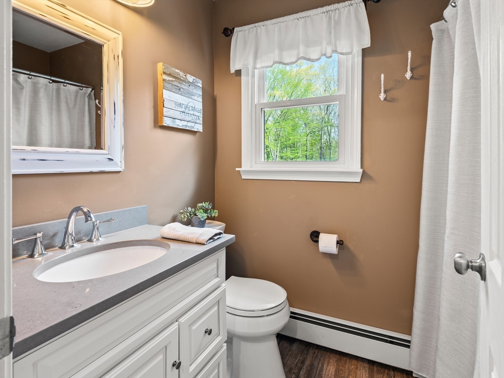 6 Maple Lane, Leicester, MA Photo #17