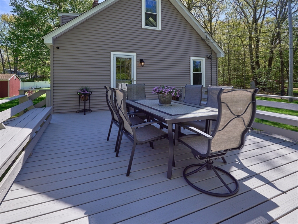 6 Maple Lane, Leicester, MA Photo #6