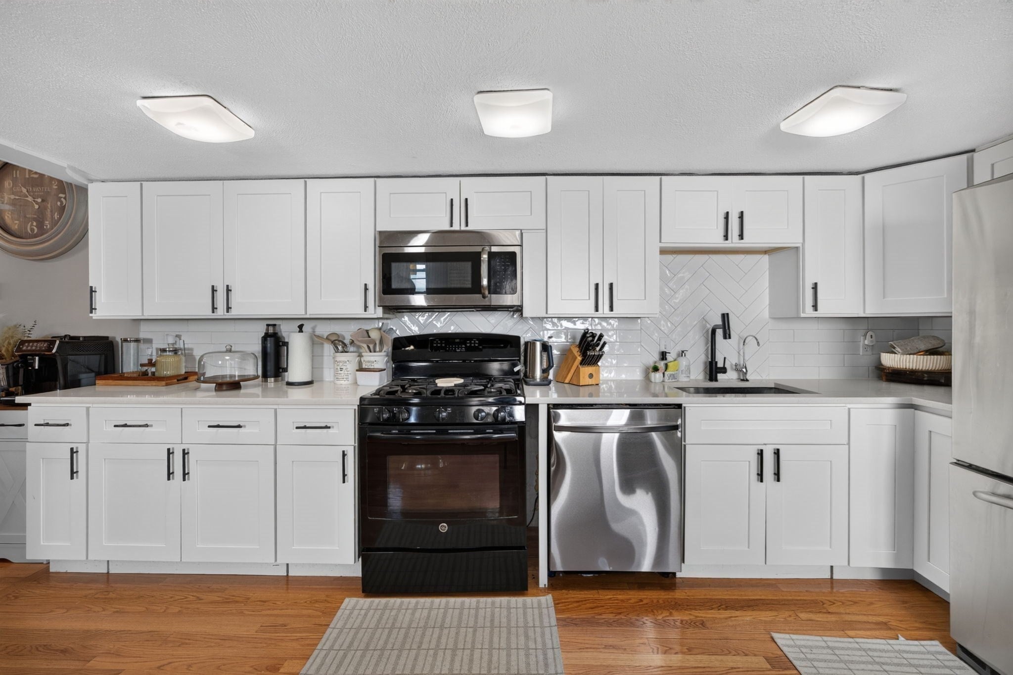 14 Bay Rd, Revere, MA, 14 Bay Rd, Revere, MA Photo #12