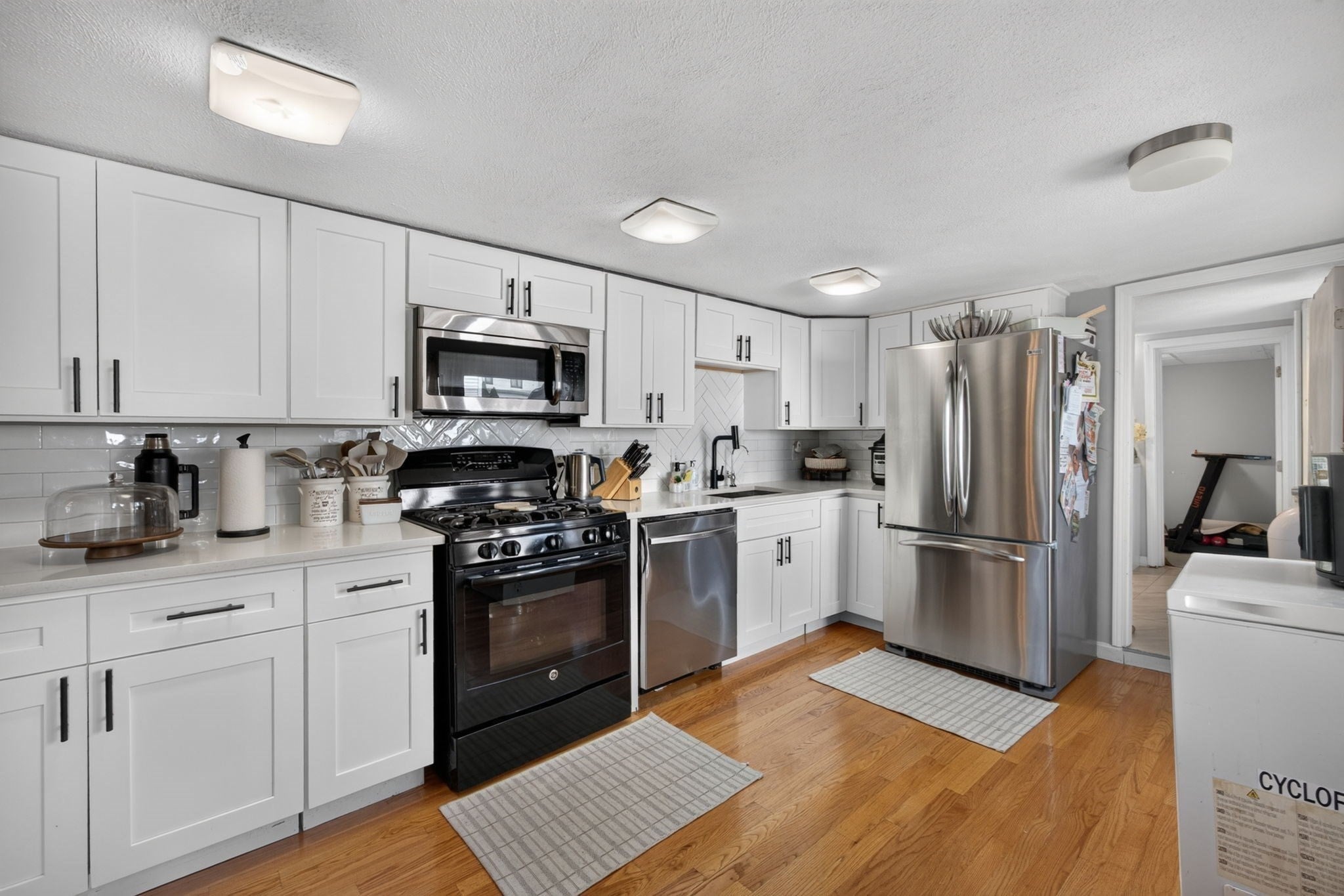 14 Bay Rd, Revere, MA, 14 Bay Rd, Revere, MA Photo #11