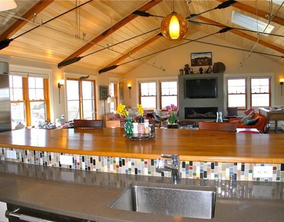 17 Round Pond Rd Ch240