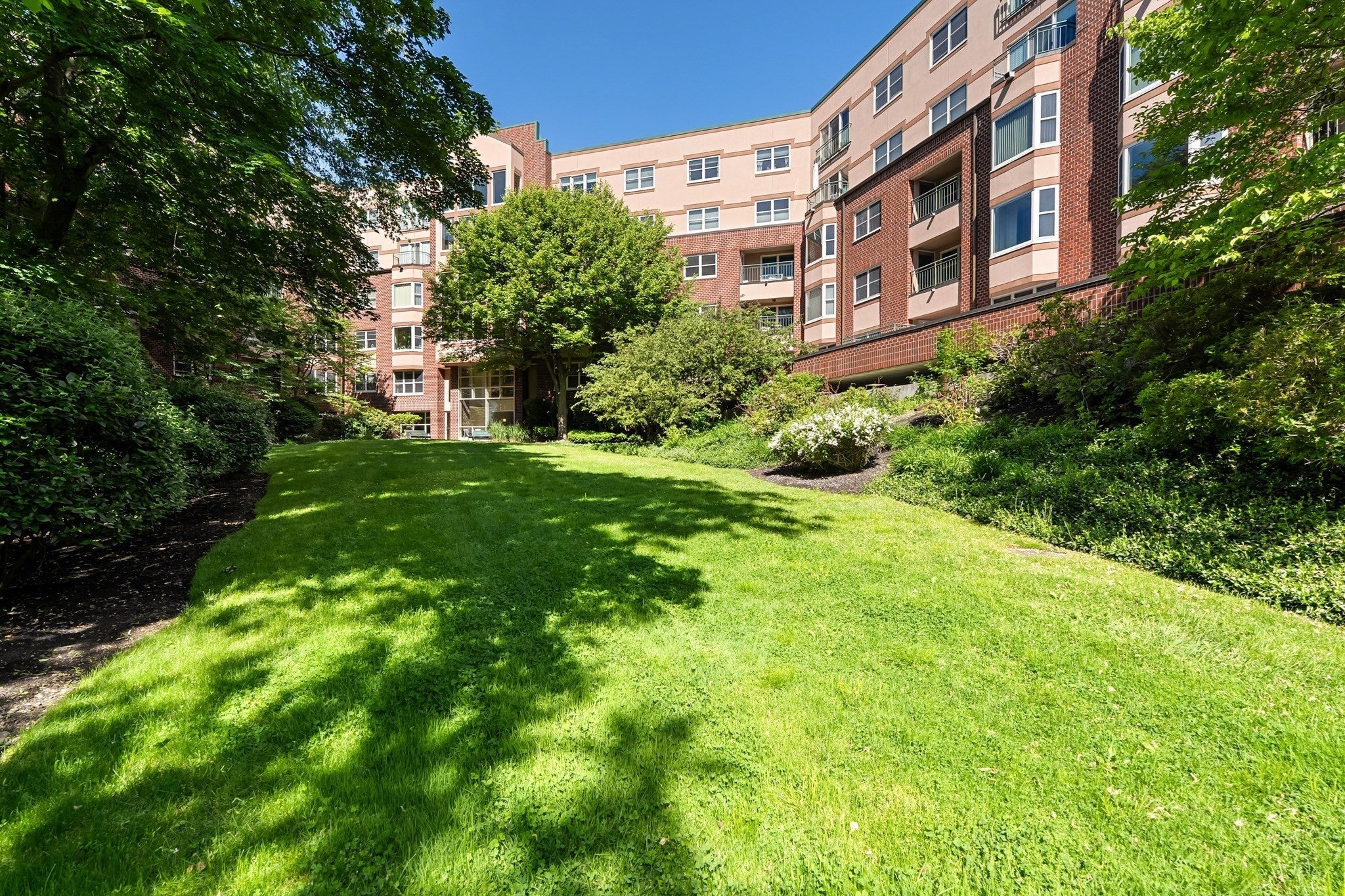 1 Watermill Pl #426, Arlington, MA, 1 Watermill Pl #426, Arlington, MA Photo #32