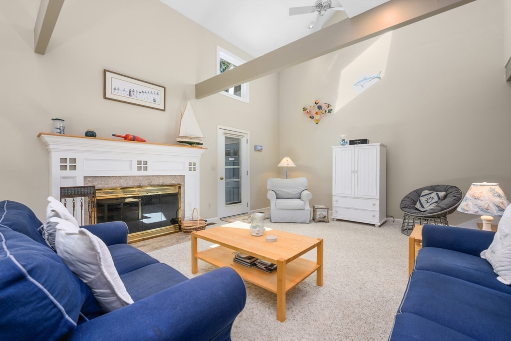 20 Holly Rd