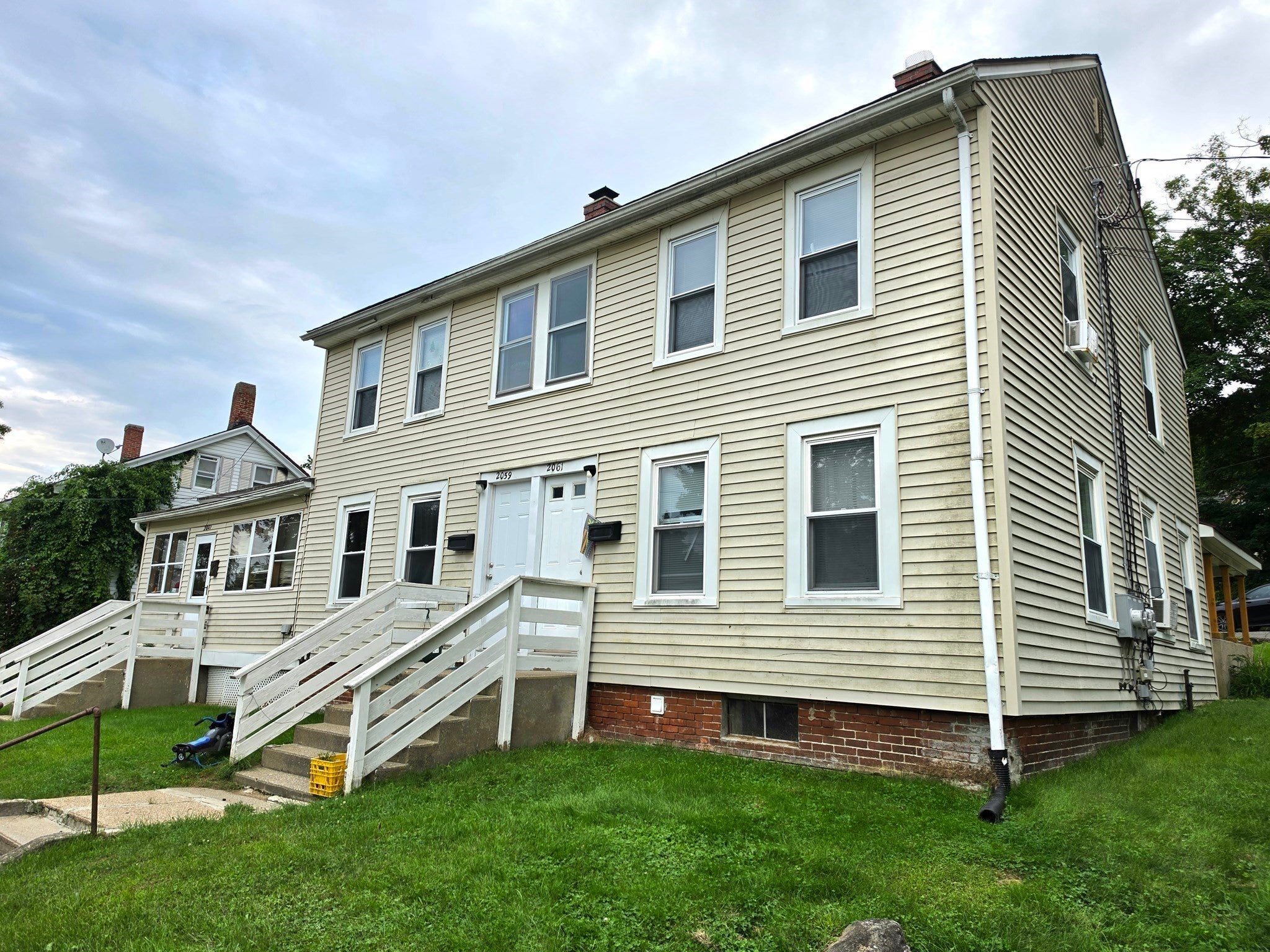 Photo of 2057-2061 High St, Palmer, MA