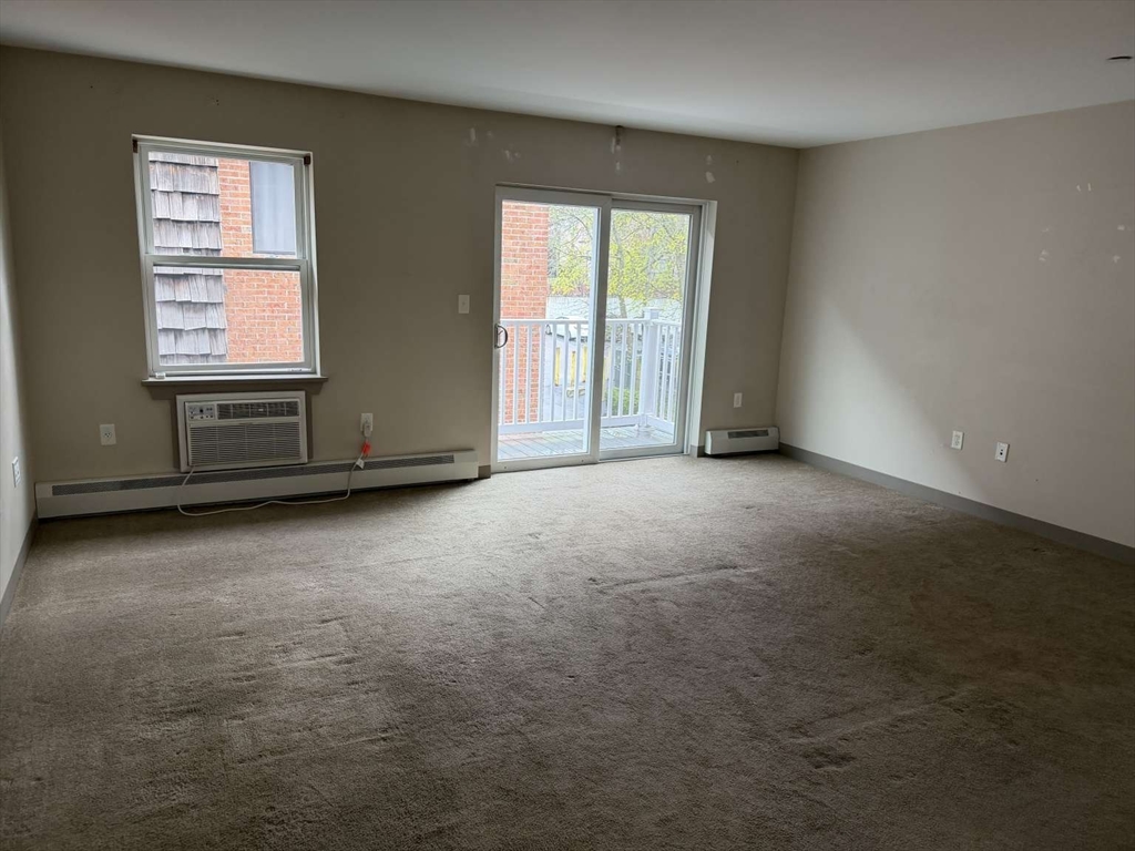 275 W. Main Street 42