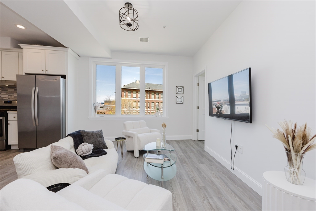92-94 George St #203, Boston, MA Photo #16