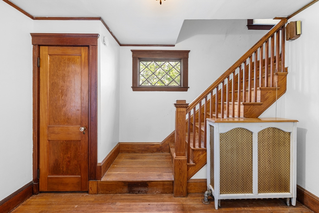 35 Newton Ave