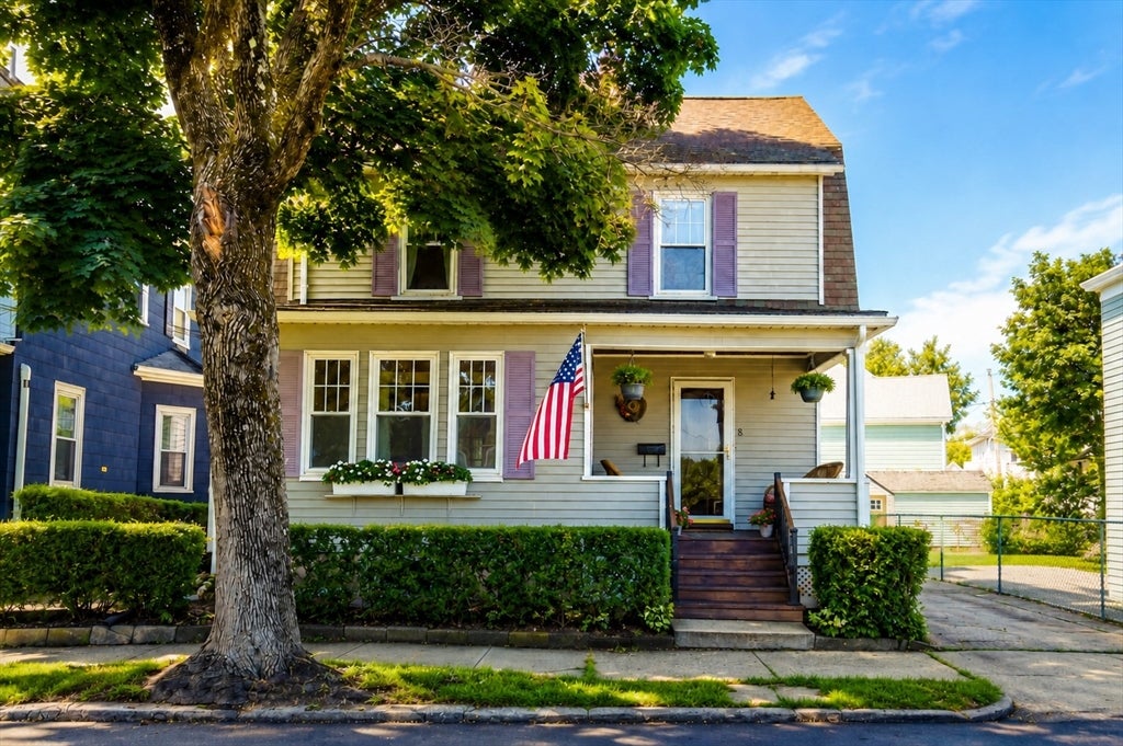 Photo of 8 Highland St, Peabody, MA