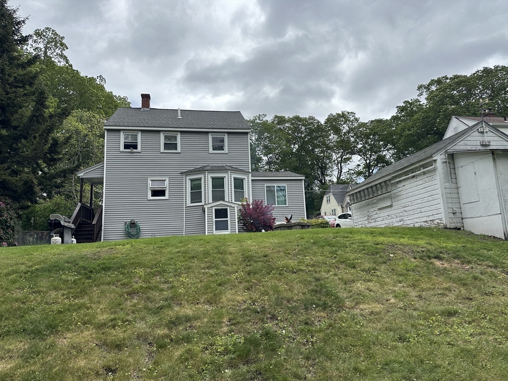 10 Marilyn Dr