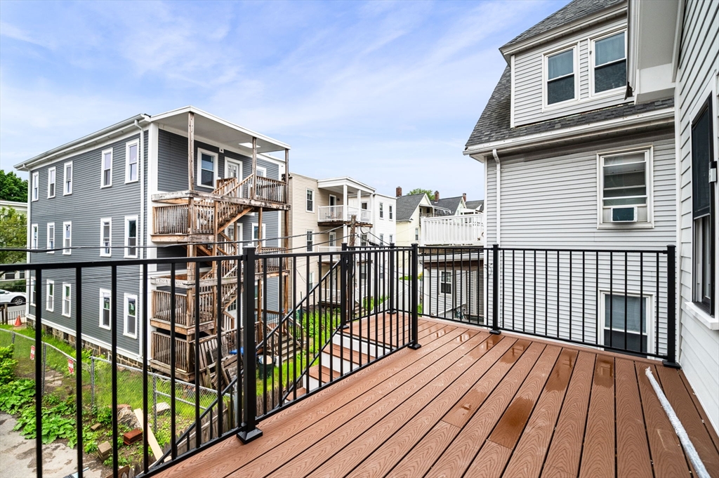 6 Weld Hill