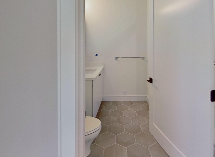 104-106 Warren St. 5