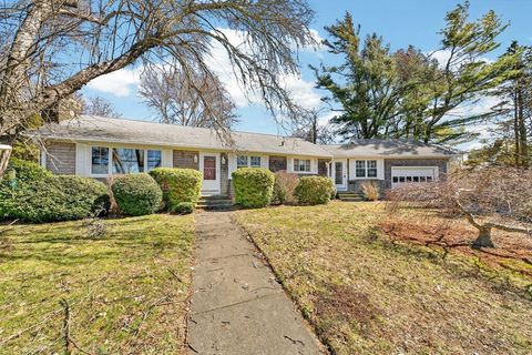 788 Dartmouth St Dartmouth MA 02748