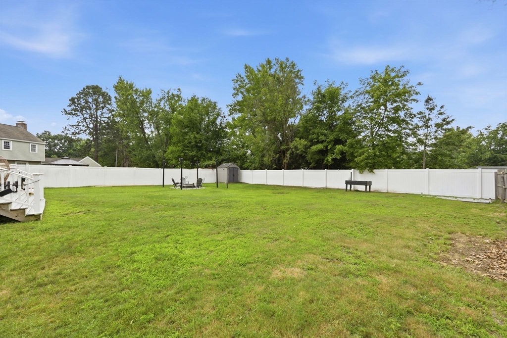 108 Fenway Dr, Springfield, MA, 108 Fenway Dr, Springfield, MA Photo #3