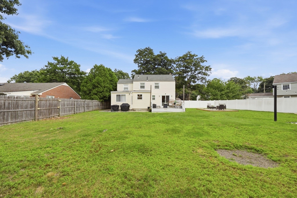 108 Fenway Dr, Springfield, MA, 108 Fenway Dr, Springfield, MA Photo #38