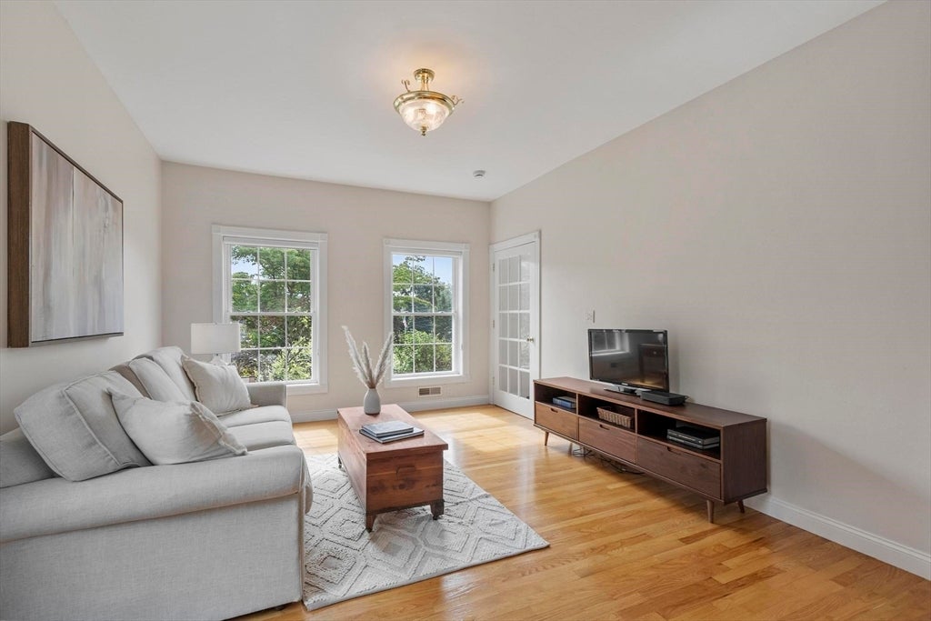 20 Wood Street, Groveland, MA Photo #6