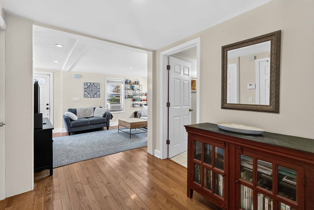 6 Carter Pl, Woburn, MA, 6 Carter Pl, Woburn, MA Photo #7