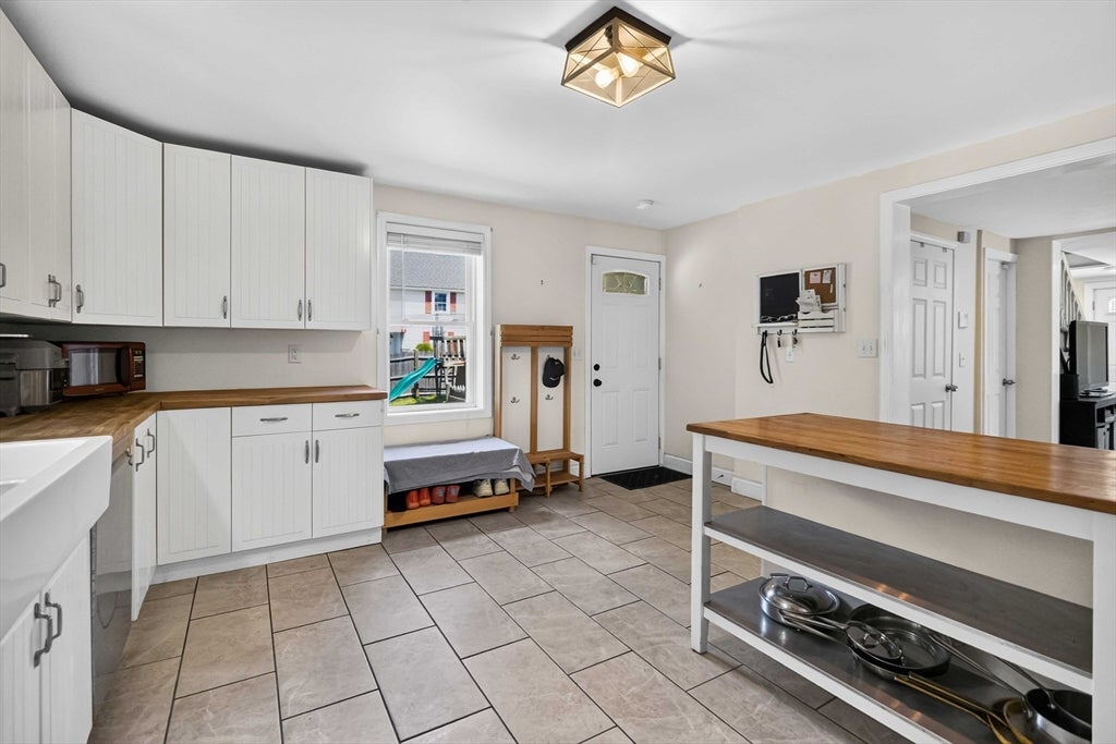 6 Carter Pl, Woburn, MA, 6 Carter Pl, Woburn, MA Photo #13