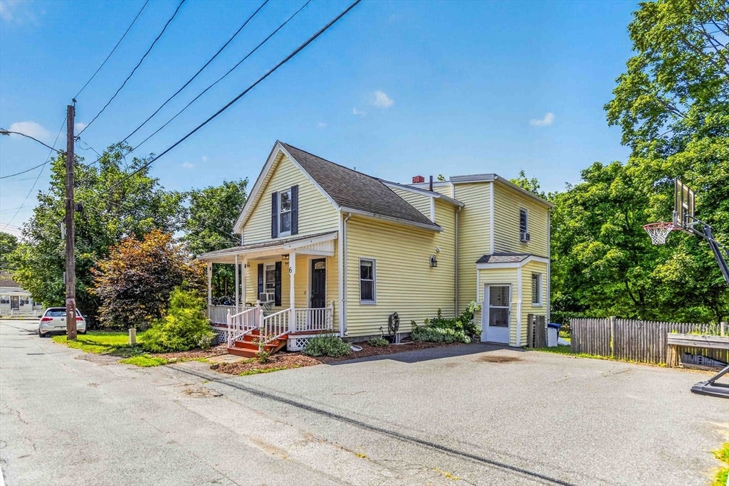 6 Carter Pl, Woburn, MA, 6 Carter Pl, Woburn, MA Photo #3
