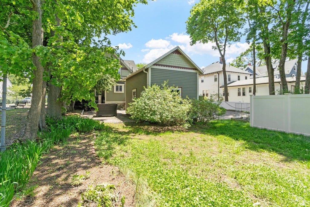 188 Florence Street, Melrose, MA Photo #29