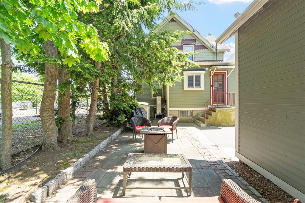 188 Florence Street, Melrose, MA Photo #27