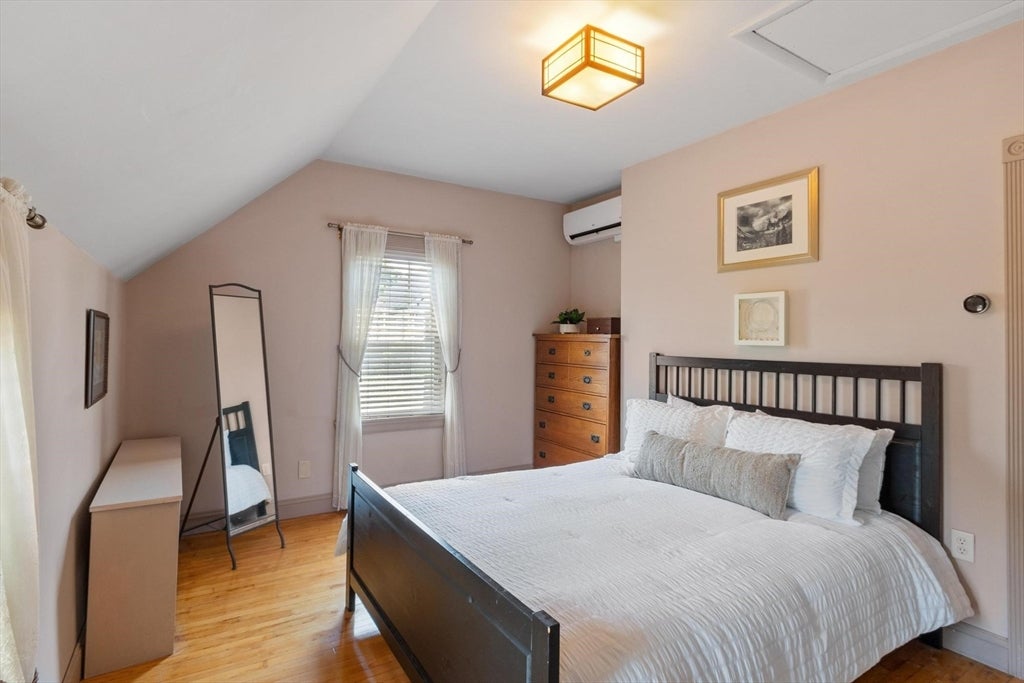 188 Florence Street, Melrose, MA Photo #15