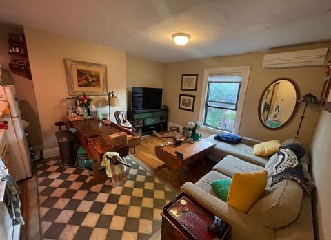 Photo of 221 Newbury St #4R, Boston, MA 02116 (MLS # 73512431)
