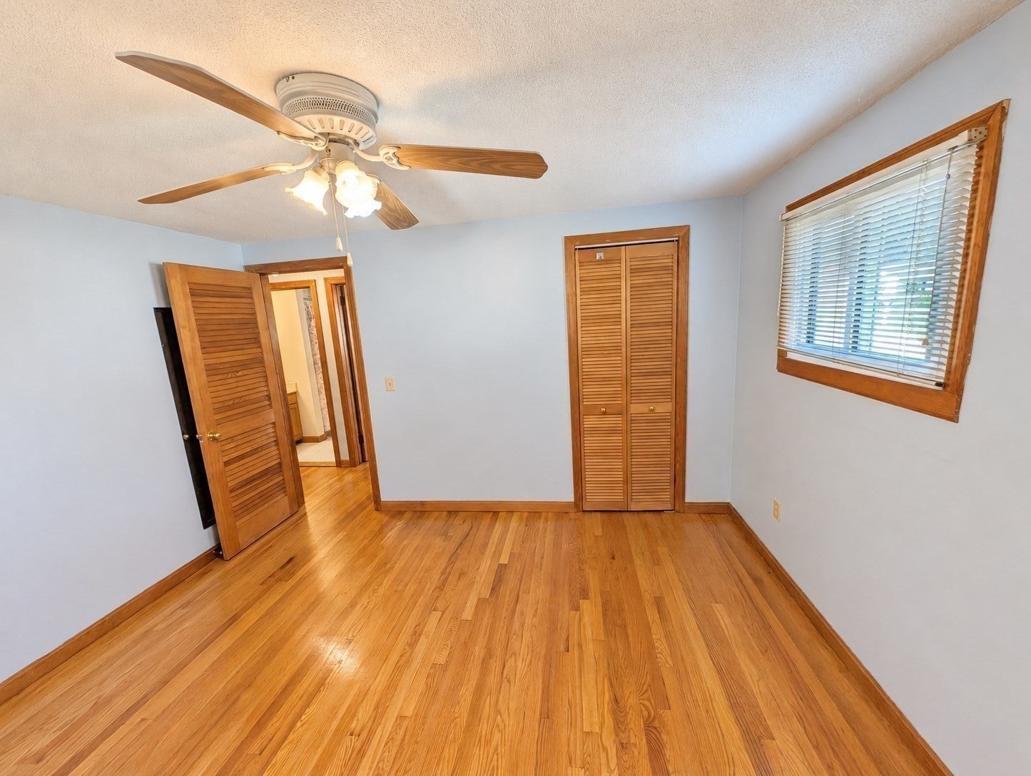 71 Birch Bluffs Drive, Westfield, MA Photo #26