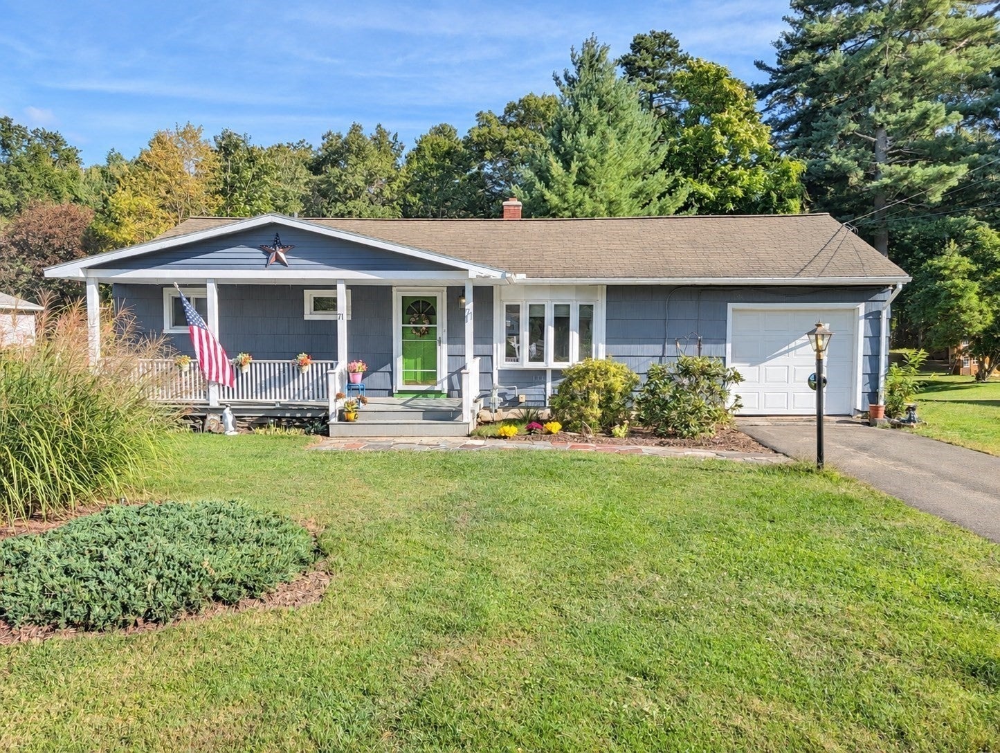 71 Birch Bluffs Drive