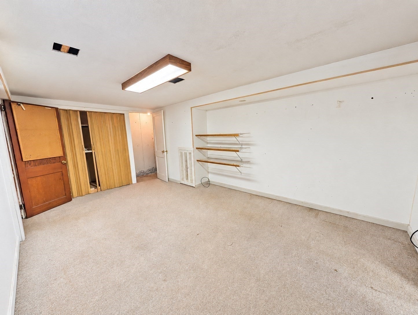 71 Birch Bluffs Drive, Westfield, MA Photo #29