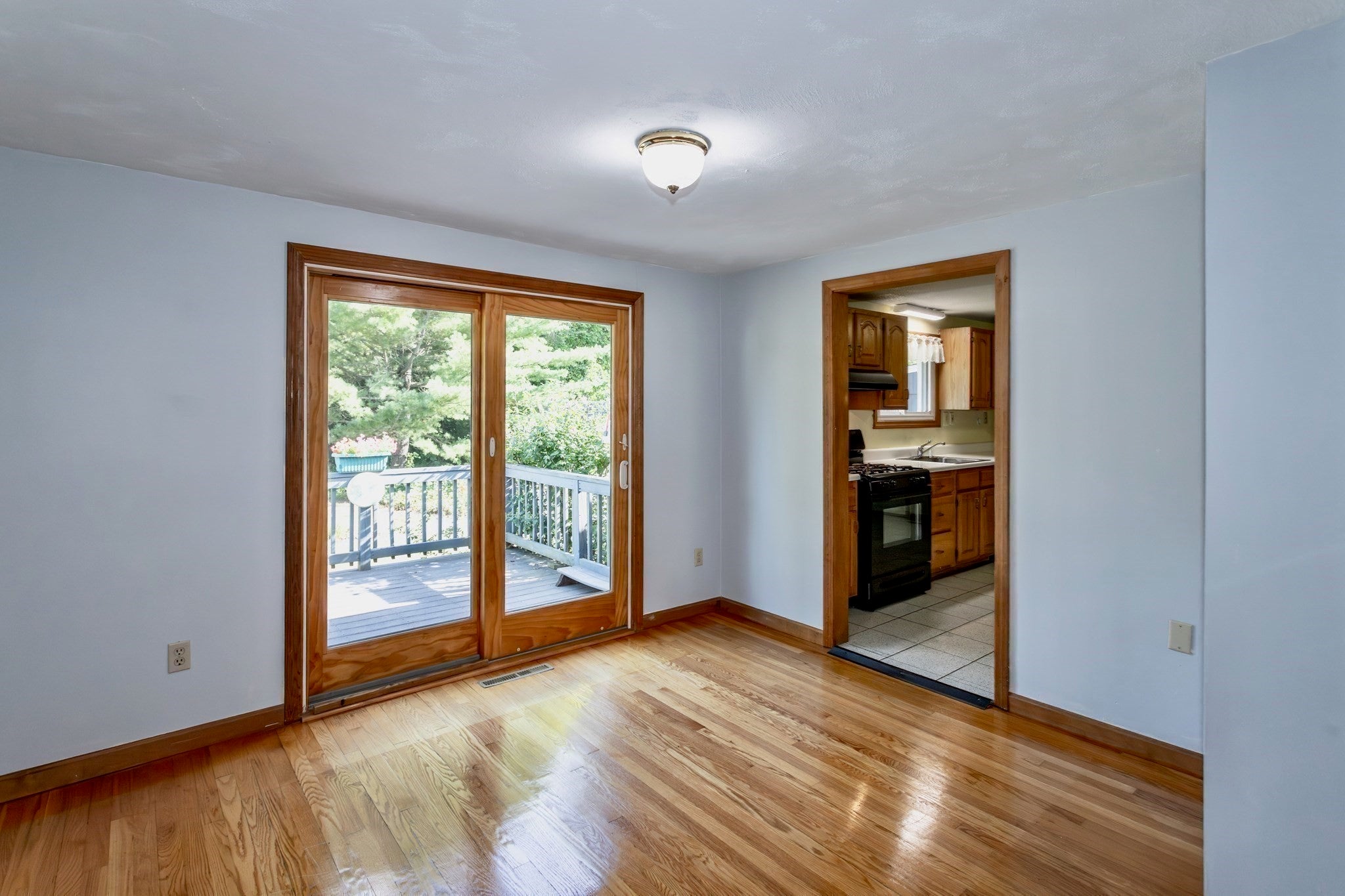 71 Birch Bluffs Drive, Westfield, MA Photo #13