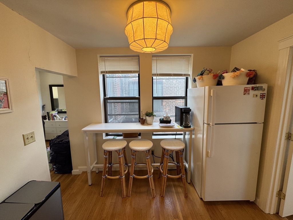 205 Endicott St 4