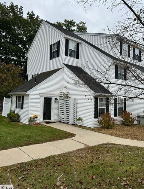 Photo of 23 Berrington Rd #23, Leominster, MA 01453 (MLS # 73505875)