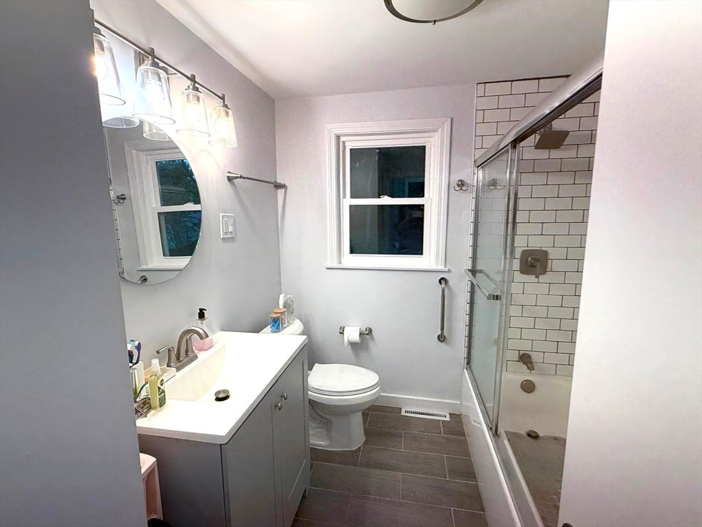 40 Neal St, Walpole, MA, 40 Neal St, Walpole, MA Photo #24