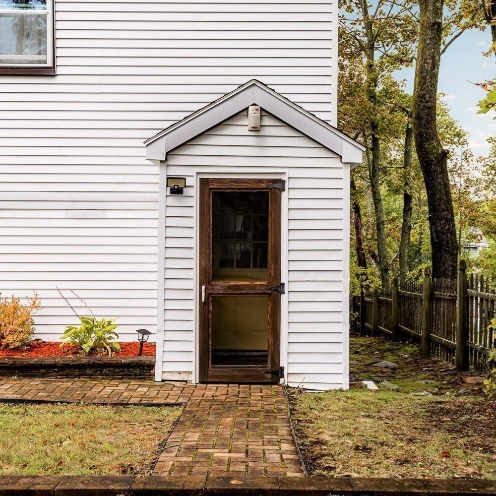 12 Butler St, Medford, MA Photo #37