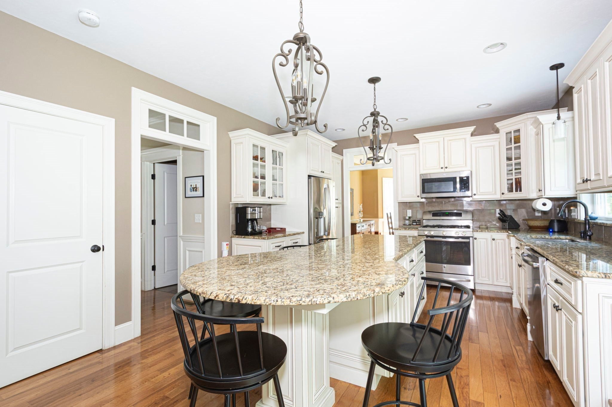 32 Sewall St, Shrewsbury, MA, 32 Sewall St, Shrewsbury, MA Photo #8