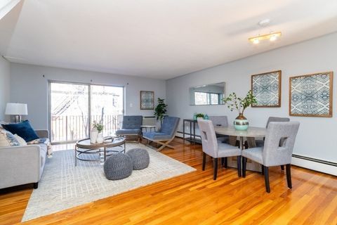 Photo of 57 Saint Paul St #19, Brookline, MA 02445 (MLS # 73486405)