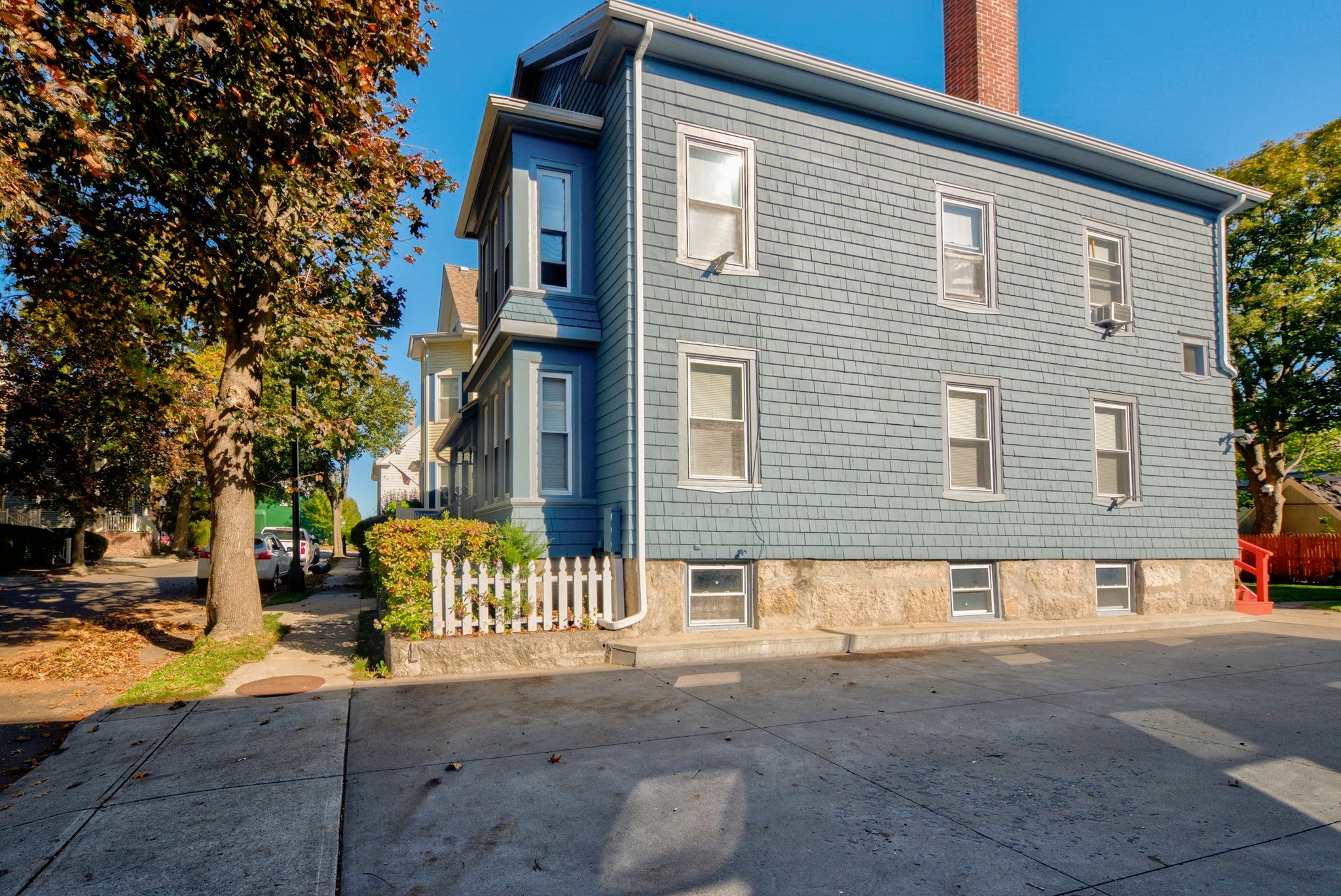 76 Atlantic St