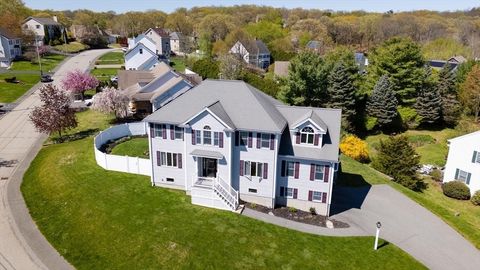 13 Lafayette Pl Woburn MA 01801