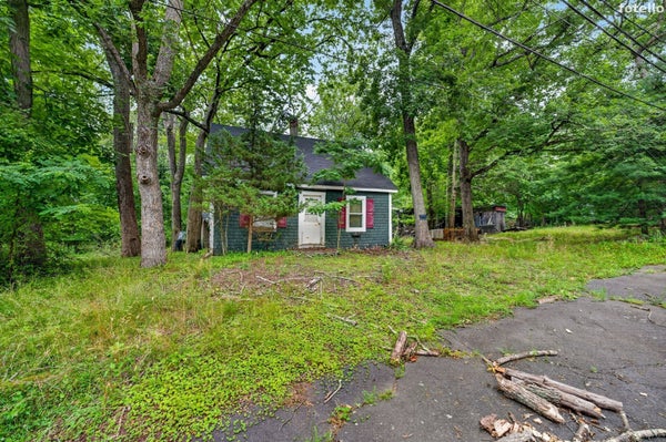 52 S MAIN ST, BERKLEY, MA 02779 - Image 04da5edd847dc9c4051eb7cfef3dd270/687661284