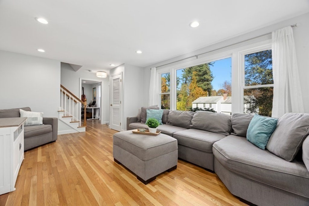 405 Whitney Street